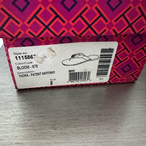 Tory Burch - Picture 3 of 6